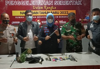 Ekspos hasil Operasi Penggeledahan Sambut Nataru Rutan Bengkulu