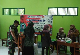 Ratusan Pelajar MTs Darussalam Terima Vaksin Tahap Dua