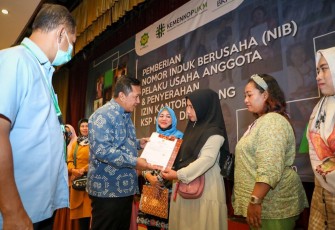 KemenKopUKM saat Apresiasi KSP Komida Bantu Anggota Miliki NIB
