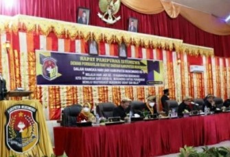 Paripurna Penyampaian LKPJ Bupati Mukomuko TA 2021