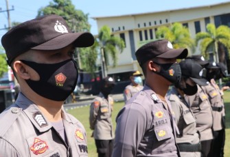 Sejumlah Personel saat terima arahan Kapolda Bengkulu, Senin (04/04/2022).