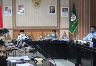 Rapat Monev yang dipimpin Sekda Provinsi Bengkulu Hamka Sabri