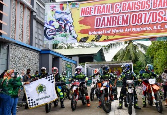 Ngetrail dan Baksos Bareng Danrem