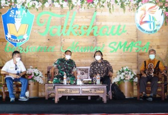 Talk show Danrem 081 di SMAN 1 Nganjuk