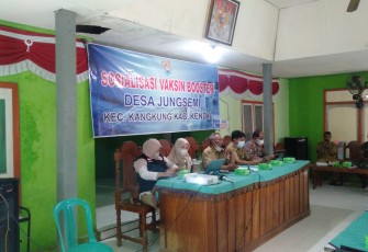Sosialisasi vaksinasi Booster di Desa Jungsemi Kecamatan Kangkung Kabupaten Kendal, Senin (7/2/2022)