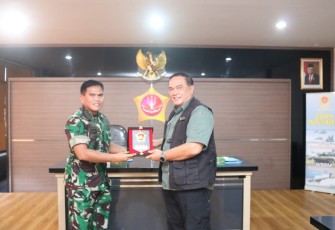 Pangkogabwilhan I Sambut Kedatangan Jakhanneg Kemhan di Mako Kogabwilhan I