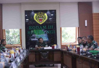 Kasdam III/Slw Terima Laporan Corp, Empat Perwira Menengah Di Bandung