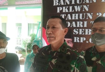 Dandim 0604/Karawang Dampingi Aster Panglima TNI Pantau Penyaluran BTPKLWN