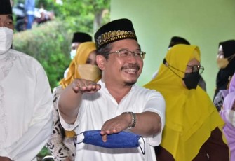 Penjabat Sekdakab Trenggalek, saat melakukan safari Ramadhan di Masjid Darusallam, Desa Nglebo, Kecamatan Suruh, Kabupaten Trenggalek