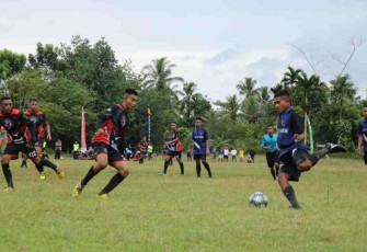 Danmenbapur 3 Mar Hadiri Pembukaan Turnamen Sepakbola Danpasmar 3 Cup