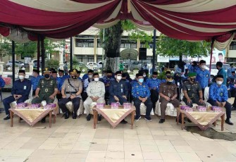 Kasdim 1002/Hst hadiri peringatan hardiknas 