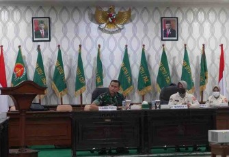 Kasrem 071/WK saat membuka Tar Wabku BTPKLW dan Sosialisasi Perkasad 15 tahun 2021. Selasa (17/05/2022)