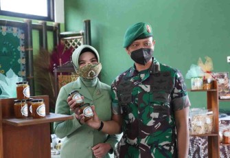 Bangga dengan hasil karya anggota Persit Kodim Pemalang. Rabu (18/05/2022)
