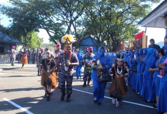 Penyambutan Dankormar di Yonmarhanlan X Jayapura 