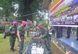 Danyonmarhanlan IX Ambon saat sidak kesiapan satgas pam pulau terluar