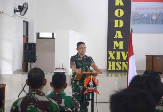 Kasrem 142/Tatag saat memberikan sambutan di acara sosialisasi Inteltek