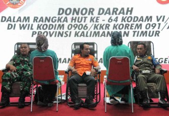 Pelaksanaan donor darah di Kodim 0906/Kkr