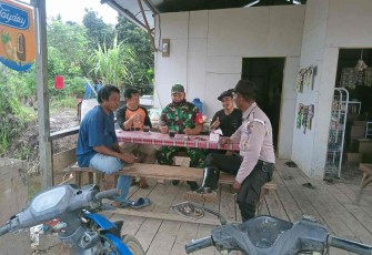 Komsos bersama warga binaan di warung kopi