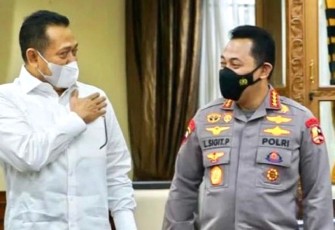 Ketua MPR RI saat pertemuan bersama Kapolri di Jakarta 