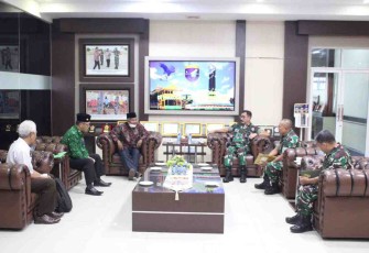 Kunjungan Rektor UNU Kalbar ke Kodam XII/TPR