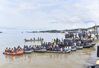 Gerakan nasional laut bersih sambut HUT ke 77 TNI AL 