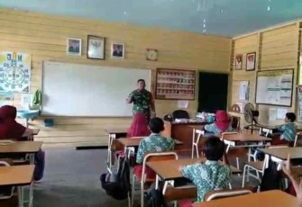 Manunggal pendidikan sasar siswa SDN 034 desa Sangkuliman
