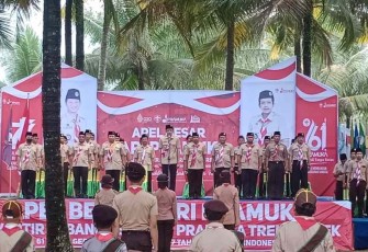 Peringatan Peringatan Hari Pramuka Ke 61di pantai Gemawing
