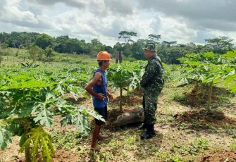 Serda Parsudi saat komsos bersama warga binaannya