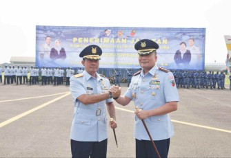 Pangkoopsud I bersama Danlanud Halim Perdanakusuma 