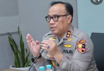 Kadiv Humas Polri Irjen Dedi Prasetyo saat memberikan keterangan pers di Jakarta 