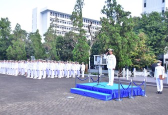 Asrena Kasal Laksma Muda TNI Iwan Isnurwanto saat peringatan hari Kesaktian Pancasila di Mabesal Cilangkap, Sabtu (1/10)