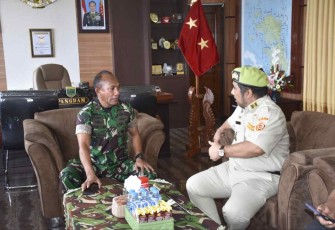 Pangdam Kasuari Mayjen TNI Gabriel Lema saat menerima Ketum PPM
