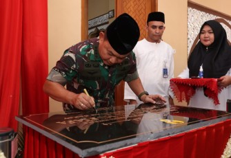 Kasad Jenderal TNI Dudung Abdurachman saat meresmikan Masjid Baitul Mustafa di Desa Kemang