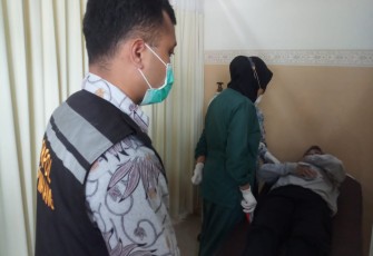 Dokter spesialis mata Biddokkes Polda Jatim 