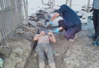 IS (42) tewas tersengat listrik di kandang bebek miliknya