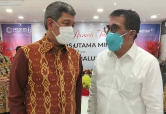 Doni Monardo bersama Sultan Tidore saat acara ramah tamah Forkopimda Maluku Utara di Kota Ternate