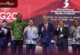 Menteri Suharso Monoarfa bersama Menteri Pembangunan Denmark