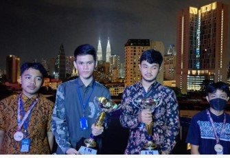 Tim Robotika MAN 2 Banyumas raih juara di Malaysia, Jum'at (2/12)