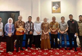 Foto bersama usai acara