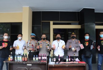 Konferensi Pers capaian Operasi Pekat Nala I 2022 Polres Bengkulu, Rabu (20/04/2022).