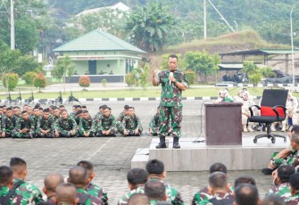 Danrem di Kompi A/B Yonif 611/Awang Long Jl. Apt. Pranoto Samarinda Seberang, Senin (19/9/2022).