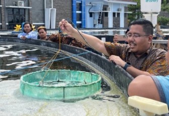 Anwar Sadad saat Ajak Milenial Belajar Budidaya Ikan di MSF Situbondo