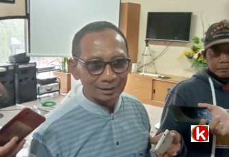 Sekretaris Komisi III DPRD Kabupaten Blitar Panoto Disela-sela Tinjauannya di RSUD Ngudi Waluyo Kabupaten Blitar (foto : Klikwarta.com)