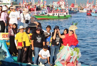 Ratusan Kapal Hias saat ramaikan Sailing Pass Pada Even FPSL Kota Bitung tahun 2022