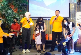 Bamsoet saat membuka 'Drawing Class', di Restoran Tamarind & Lime, Jakarta, Minggu (9/10/22).