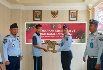 Kepala Rumah Tahanan Negara Kelas IIB Padang Panjang Auliya Zulfahmi, yang didampingi oleh pejabat struktural dan pegawai Rutan Padang Panjang, berlangsung di Aula Sekretariat Rupajang, Minggu (25/12/2022).