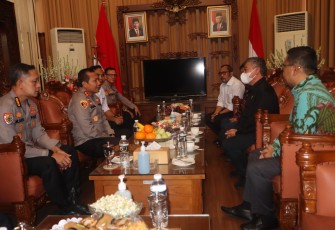 Kapolda Irjen Pol Toni Harmanto saat Silahturami ke DPRD Jatim