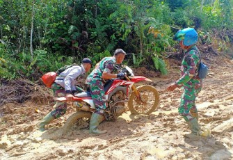 Jalan Desa Bahenap salah satu sasaran TMMD ke-114 dari Kodim 1206/Putussibau.