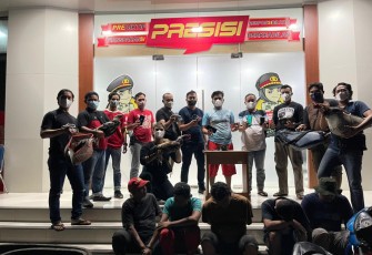Ekspos hasil tangkapan kasus perjudian sabung ayam