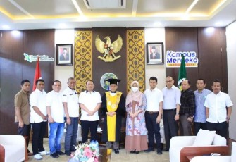 Bupati Labuhanbatu saat Silahturahmi ke Universitas Sumatera Utara 